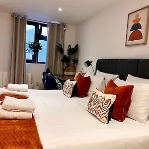 Apartment Stylish De-luxe In, Southampton
